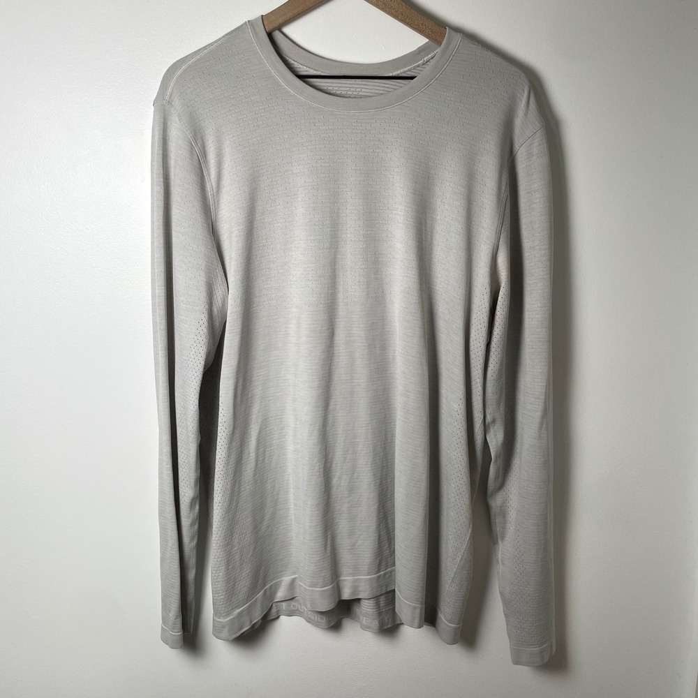 Lululemon Metal Vent Tech Shirt Mens XL Gray Long Sleeve Gym Training Activewear